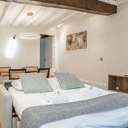 דירה Lavie Maison : A C & Spacious & Center Of